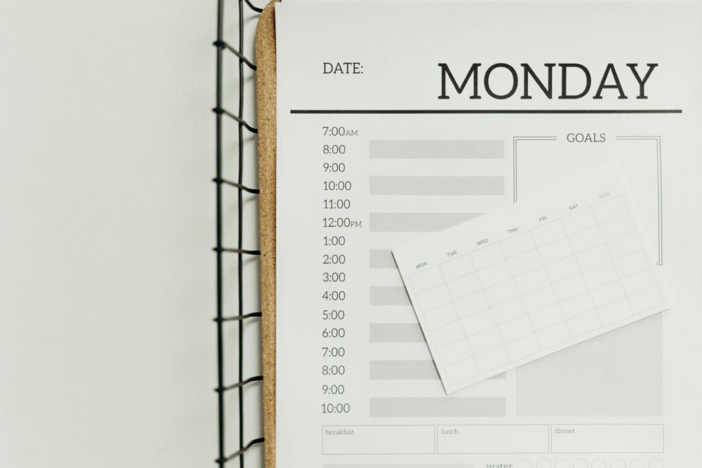 first week as executor - 7-day schedule planner with Monday header.